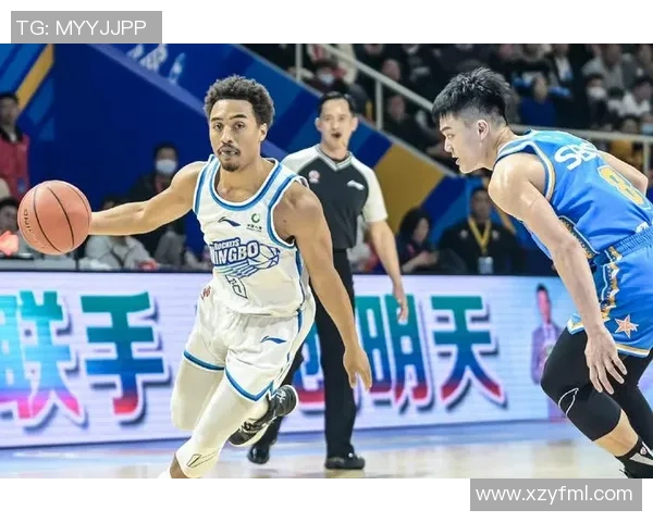 武汉羽毛球队在城市联赛中以79分稳居积分榜首位,展现强劲实力 武汉羽毛球队在城市联赛中以79分稳居积分榜首位,展现强劲实力